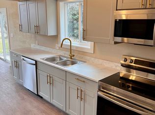 352 One Way Rd UNIT B, Columbia Falls, MT 59912