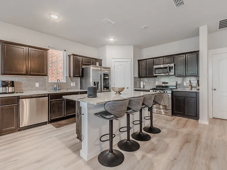 2068 Buffalo Hill Dr — Photo 9