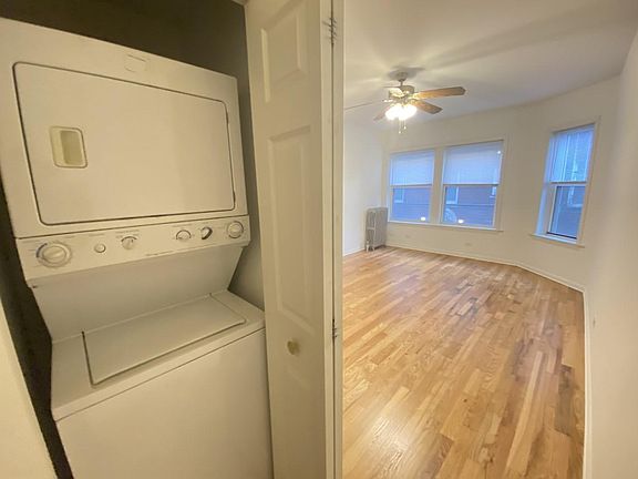 2nd image of 6900 N Wolcott Ave