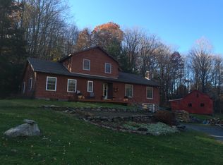 40 Behuniak Rd, Cropseyville, NY 12052