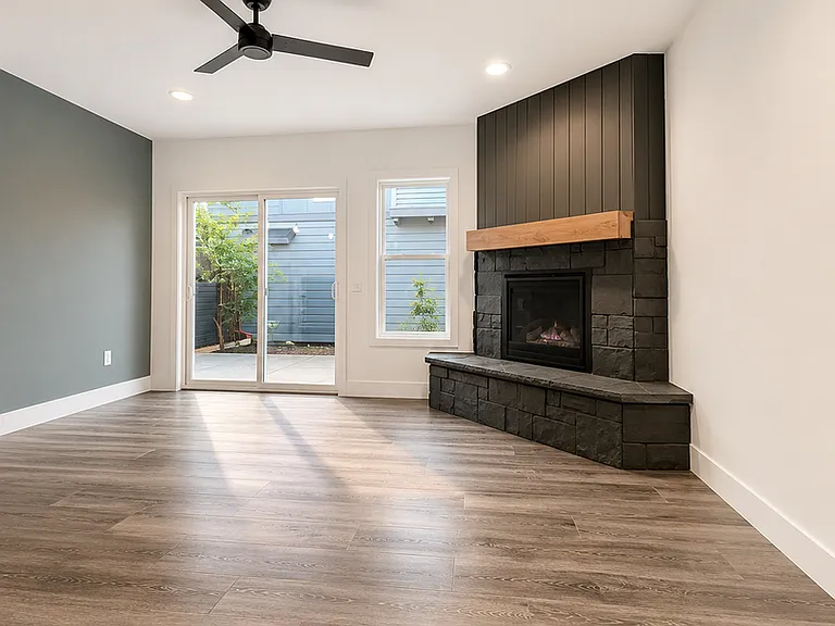 20523 Stanford Pl — Photo 7
