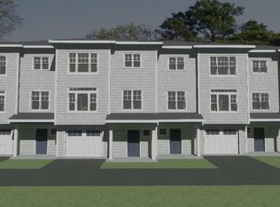 115 Summit Ter UNIT 4, South Portland, ME 04106