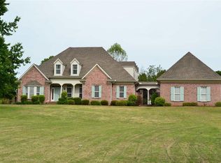 1892 N Reid Hooker, Eads, TN 38028