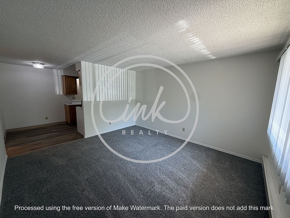 1st image of 604 W King St #17