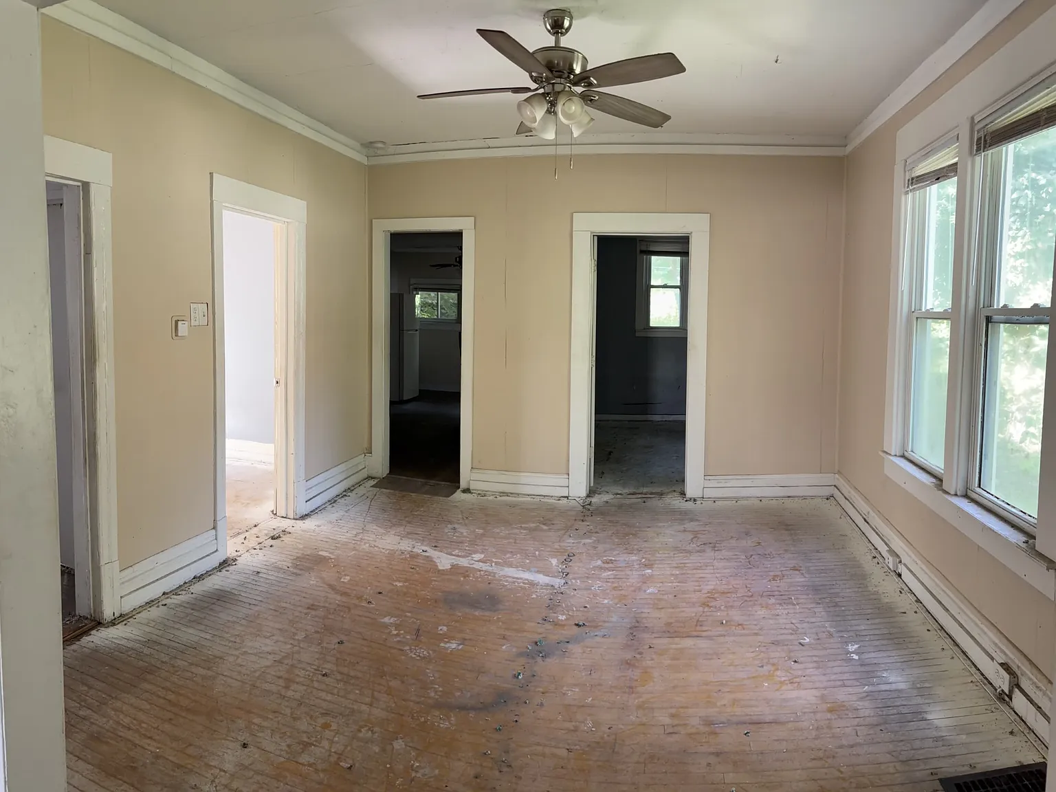 3 bed, 1500 sqft, $3,000 — Photo 2