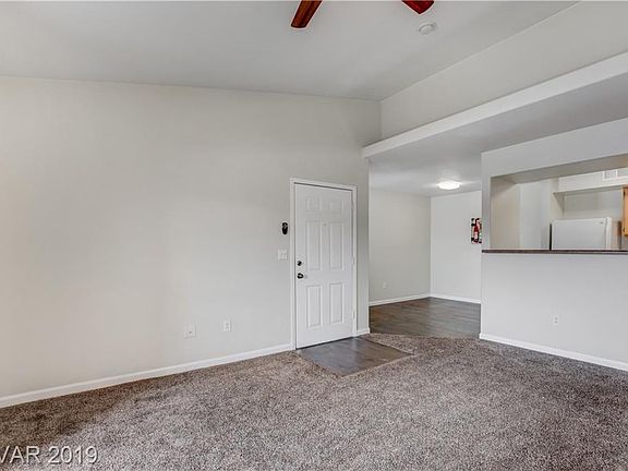 5th image of 45 Maleena Mesa St APT 1127