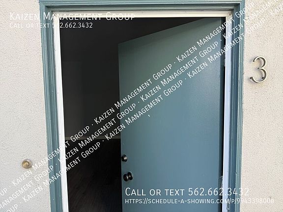 2nd image of 1862 Pine Ave APT 3