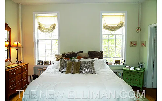Rented by Douglas Elliman | media 7