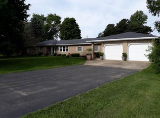 900 N Dugan Rd, Urbana, OH 43078