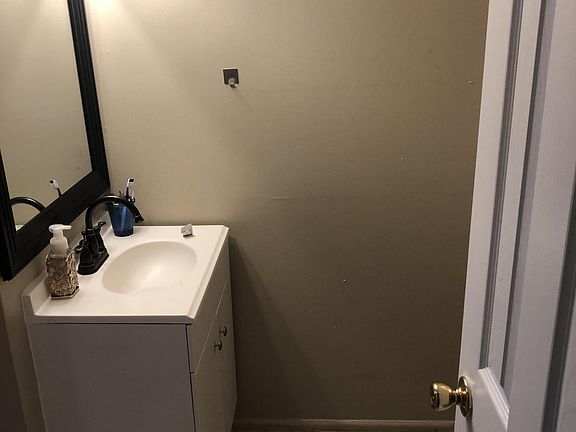 5th image of 4 S Van Dorn St APT T406