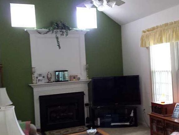 2nd image of 221 Evesham Dr