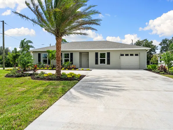 1331 SE Airoso Blvd, Port Saint Lucie, FL 34983