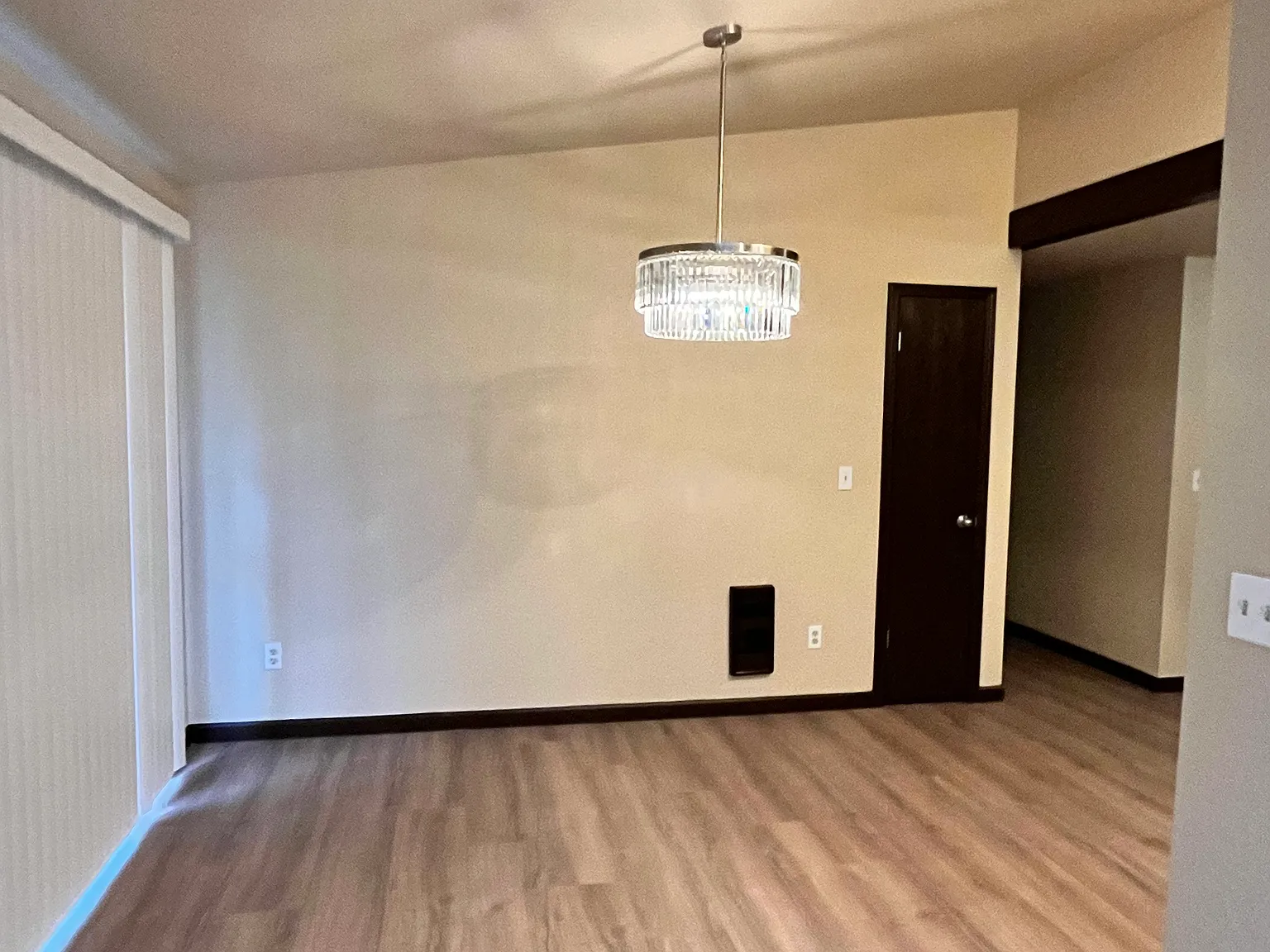 3 bed, 1120 sqft, $2,000 — Photo 4