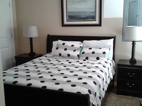 5th image of 1409 Wilkes Blvd APT 101