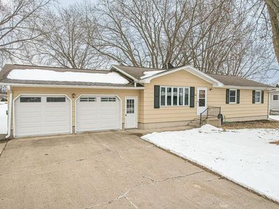 1010 Farmer Avenue, Tomah, WI, 54660