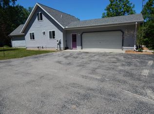 100 2nd St, Hubbard Lake, MI