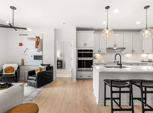 6 Stratton Dr #408, Woburn, MA 01801