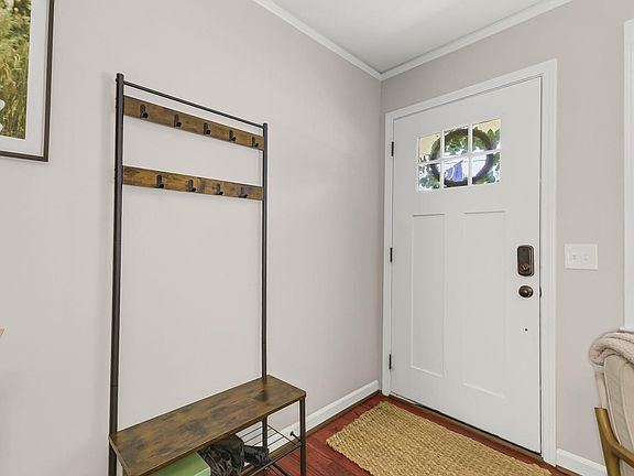 3rd image of 4 Archwood Ct