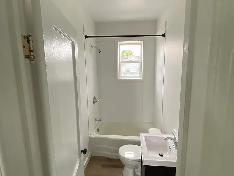 24 Cady St #2 — Photo 5