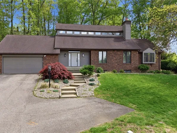 5504 13th Ave, Vienna, WV 26105