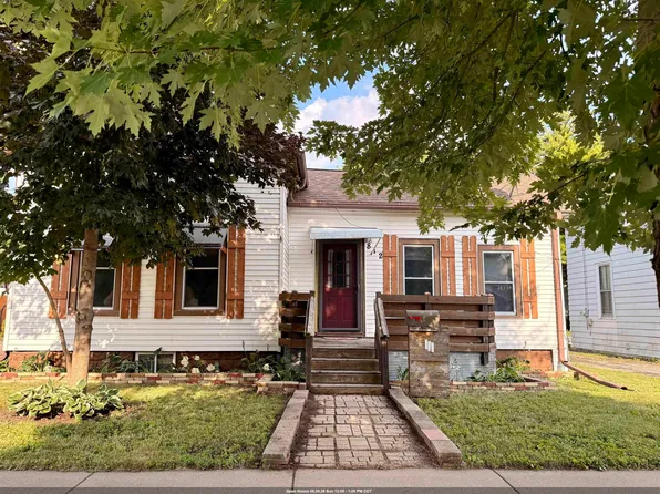 812 Mount Vernon St, Oshkosh, WI 54901
