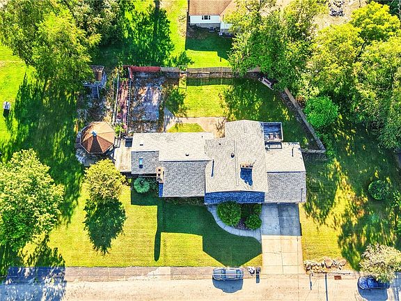 5th image of 509 Williams Ave