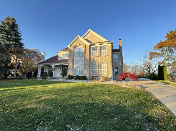 105 Ridgepointe Dr, Cold Spring, KY 41076