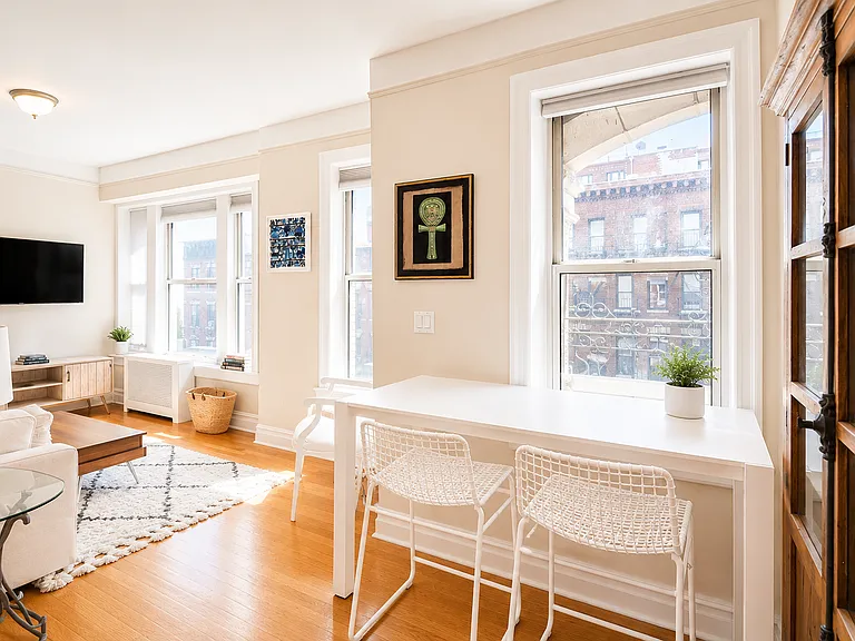 515 W 122nd St #52 — Photo 4