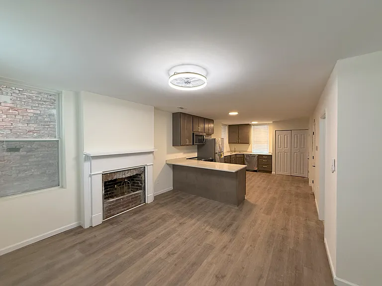 2900 Colerain Ave #6 — Photo 4