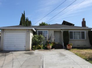 2504 Spring St, Redwood City, CA