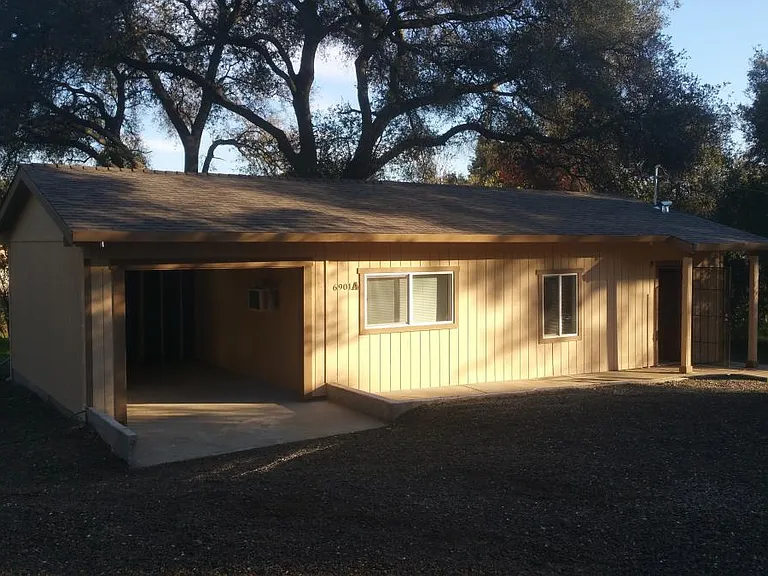 Palm Ave — Photo 9