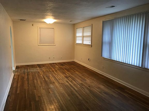 2nd image of 3528 Evangeline St