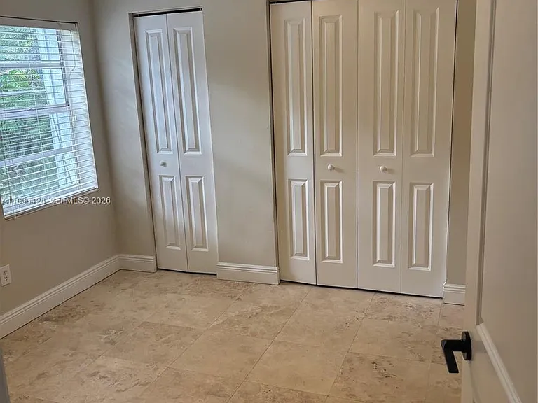5116 SW 57th Ave #A — Photo 16