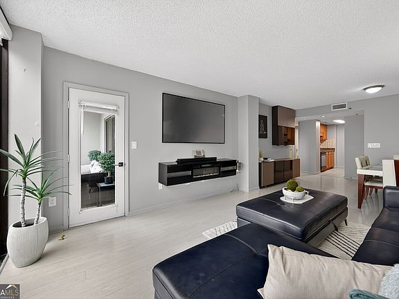 4th image of 1280 W Peachtree St NW APT 2708