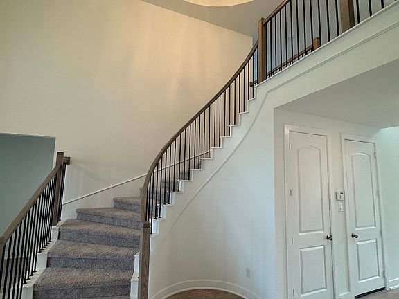 5th image of 2711 Sweet Honey Ln