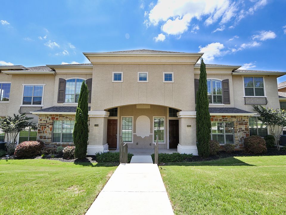1st image of 22215 Park Summit Cv