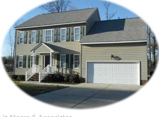 112 Whites Rd, Yorktown, VA 23692