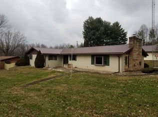 202 Darryl St, Odon, IN 47562