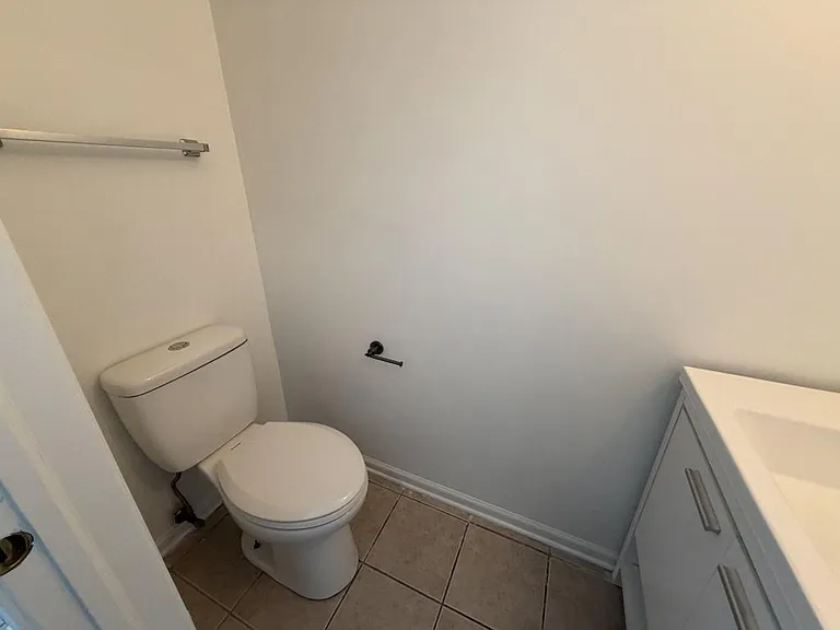 2354 Nantucket Ln — Photo 15