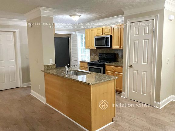 5th image of 255 Robbie Ln SW