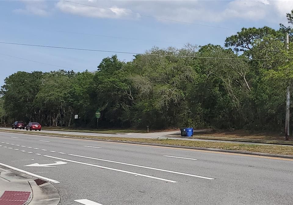 1st image of 175 W Chapman Rd