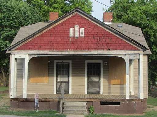 2nd image of 28 Ivy St