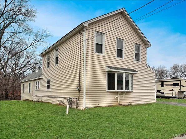 108 Cleveland St, Liverpool, NY 13088