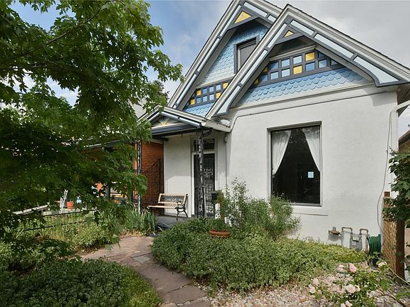 2nd image of 246 Galapago St