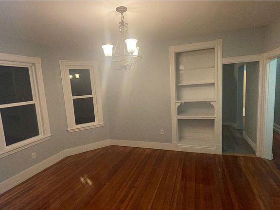 3rd image of 125 Devon St #2