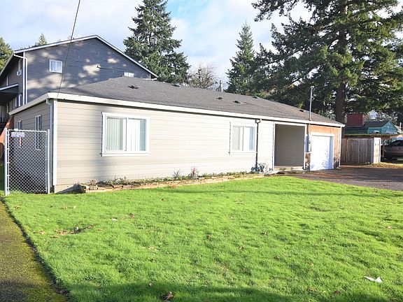 3rd image of 5320 SE 122nd Ave