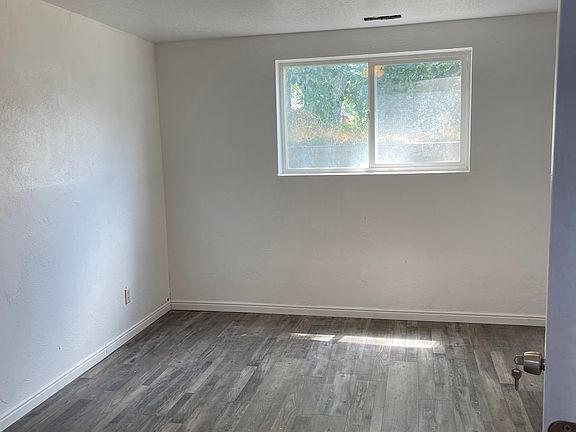 5th image of 3598 S Wendell Cir #B