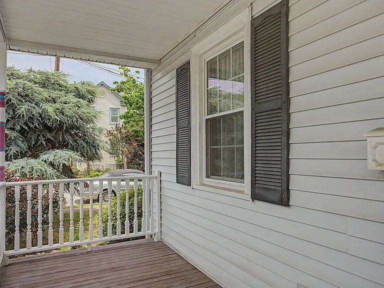 234 Washington St — Photo 2