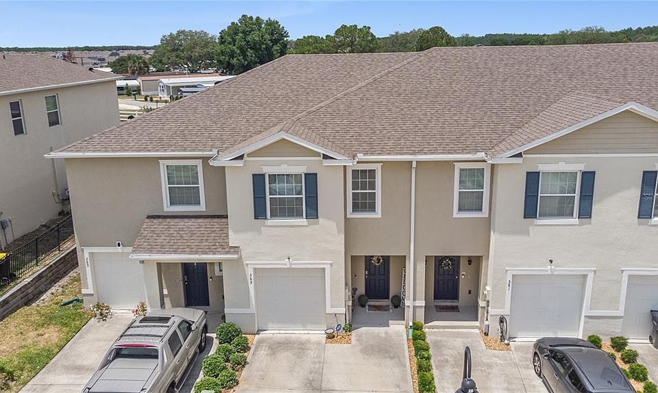 1st image of 365 FELTRIM RESERVE BOULEVARD