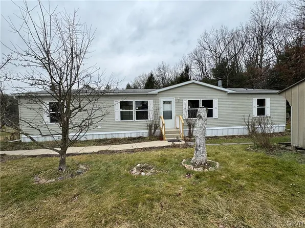 4 Sam Brooke Cir E, Lehighton, PA 18235